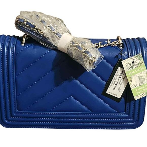 BADGLEY MISCHKA Quilted Vegan Leather Handbag – NWT - Picture 5 of 5